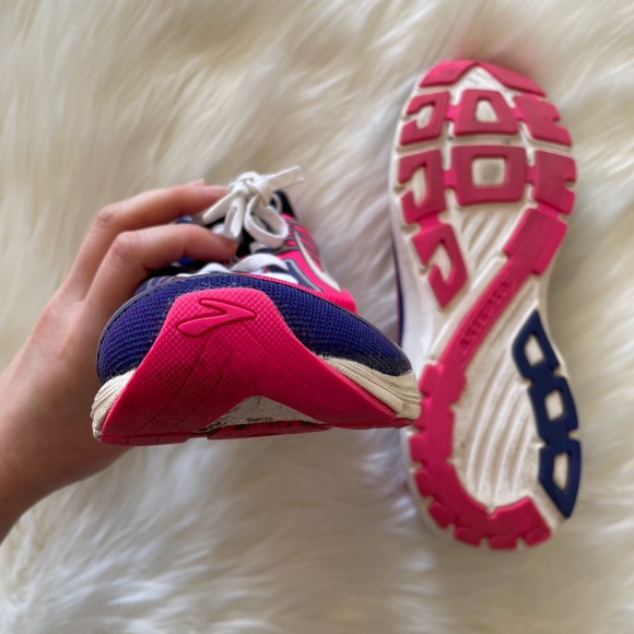 BROOKS Asteria Running Shoes in Purple, White and Pink - Picture 6 of 7